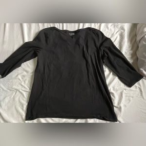 Mid sleeve shirt